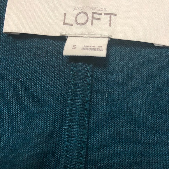 Ann Taylor Loft Cardigan - Picture 5 of 6